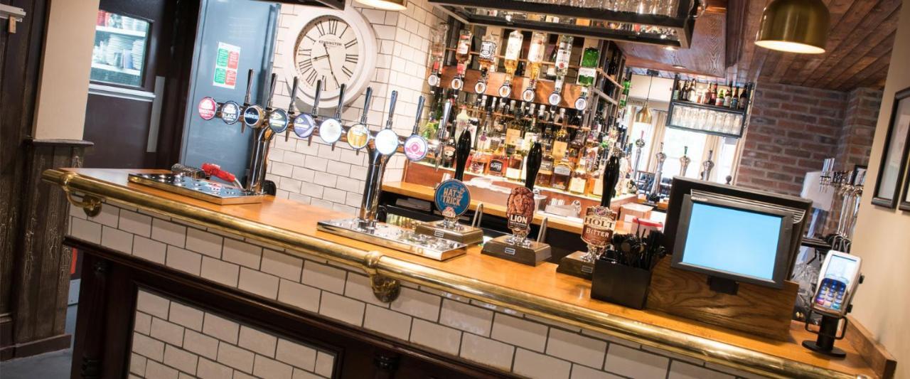 The Spread Eagle Hotel Manchester Eksteriør billede